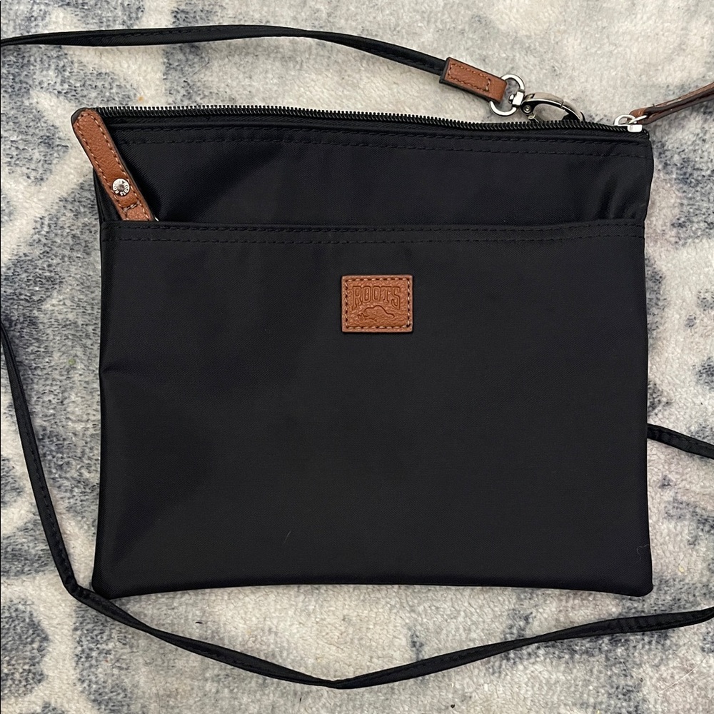 Roots Black and Brown Messenger Bag